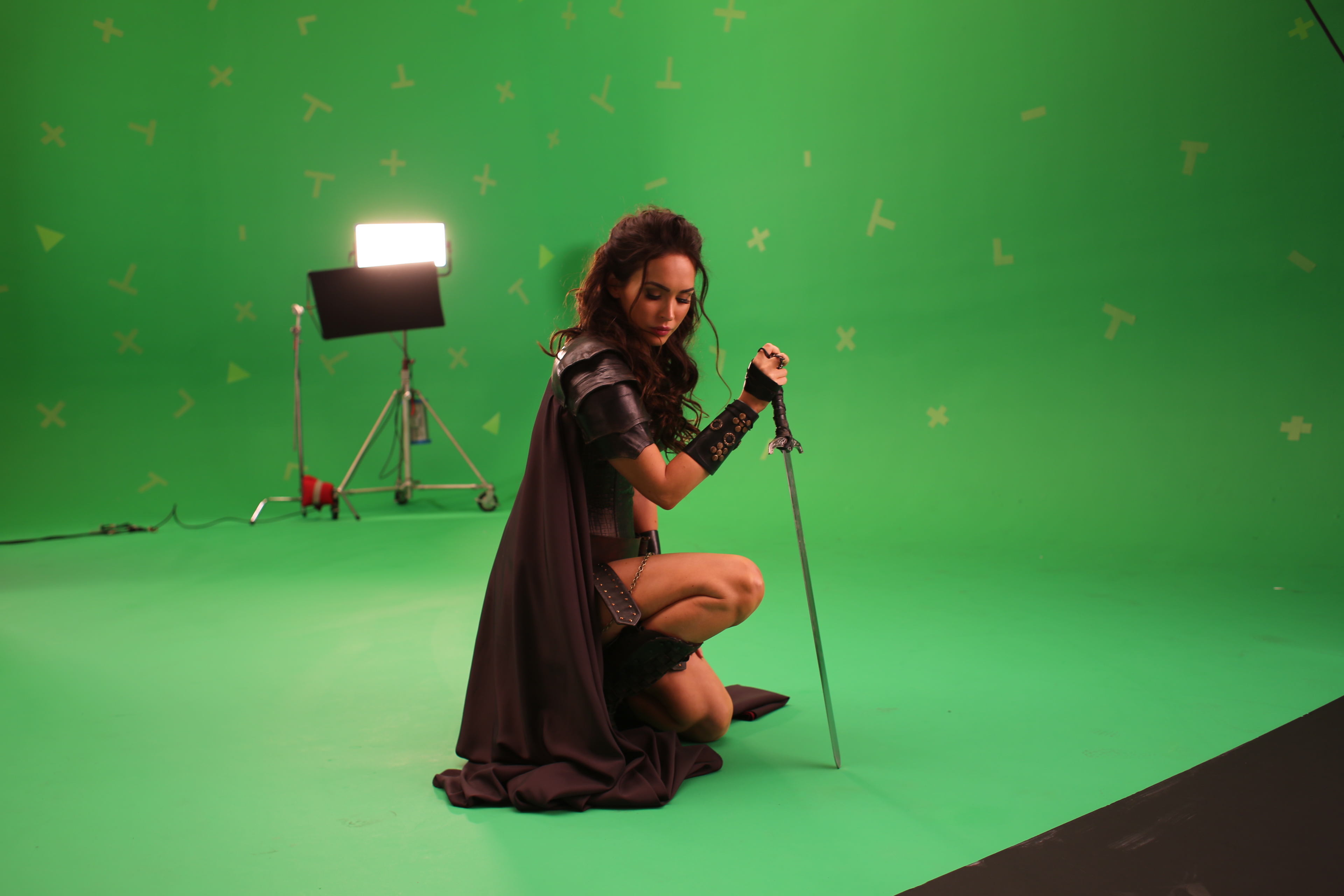 press-kit-stormfall-rise-of-balur-megan-fox-campaign-2